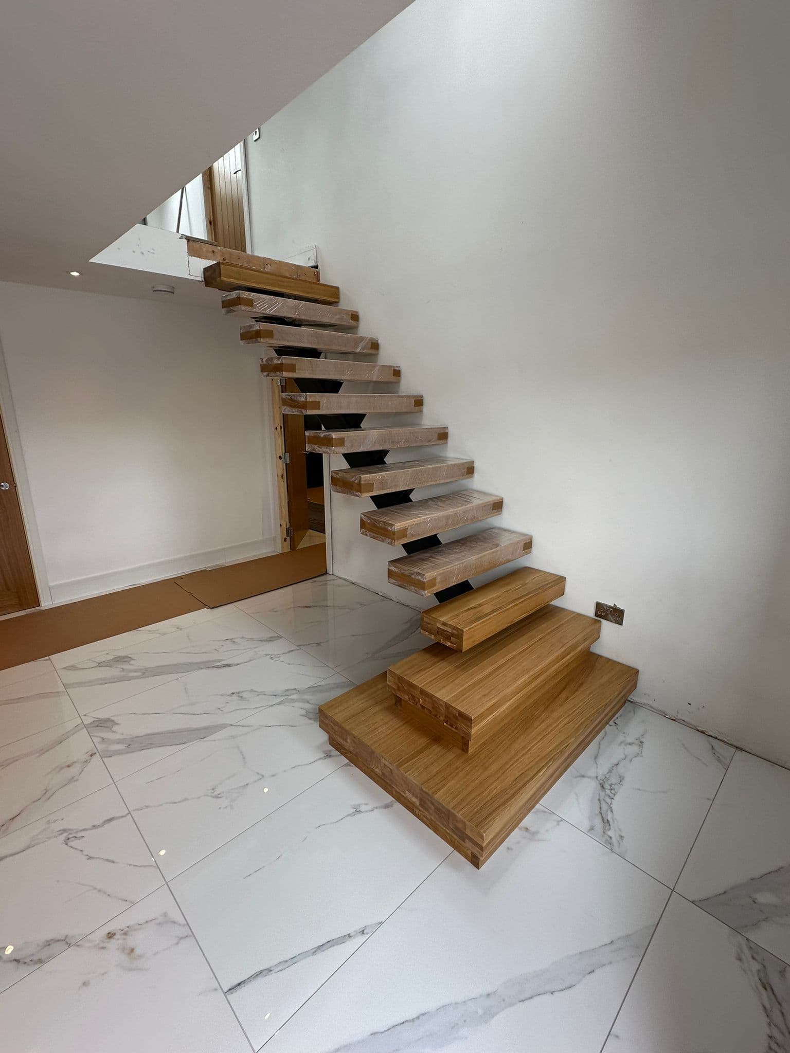 Escalier bois sur mesure Escalbois - Marches en chêne, réalisation client